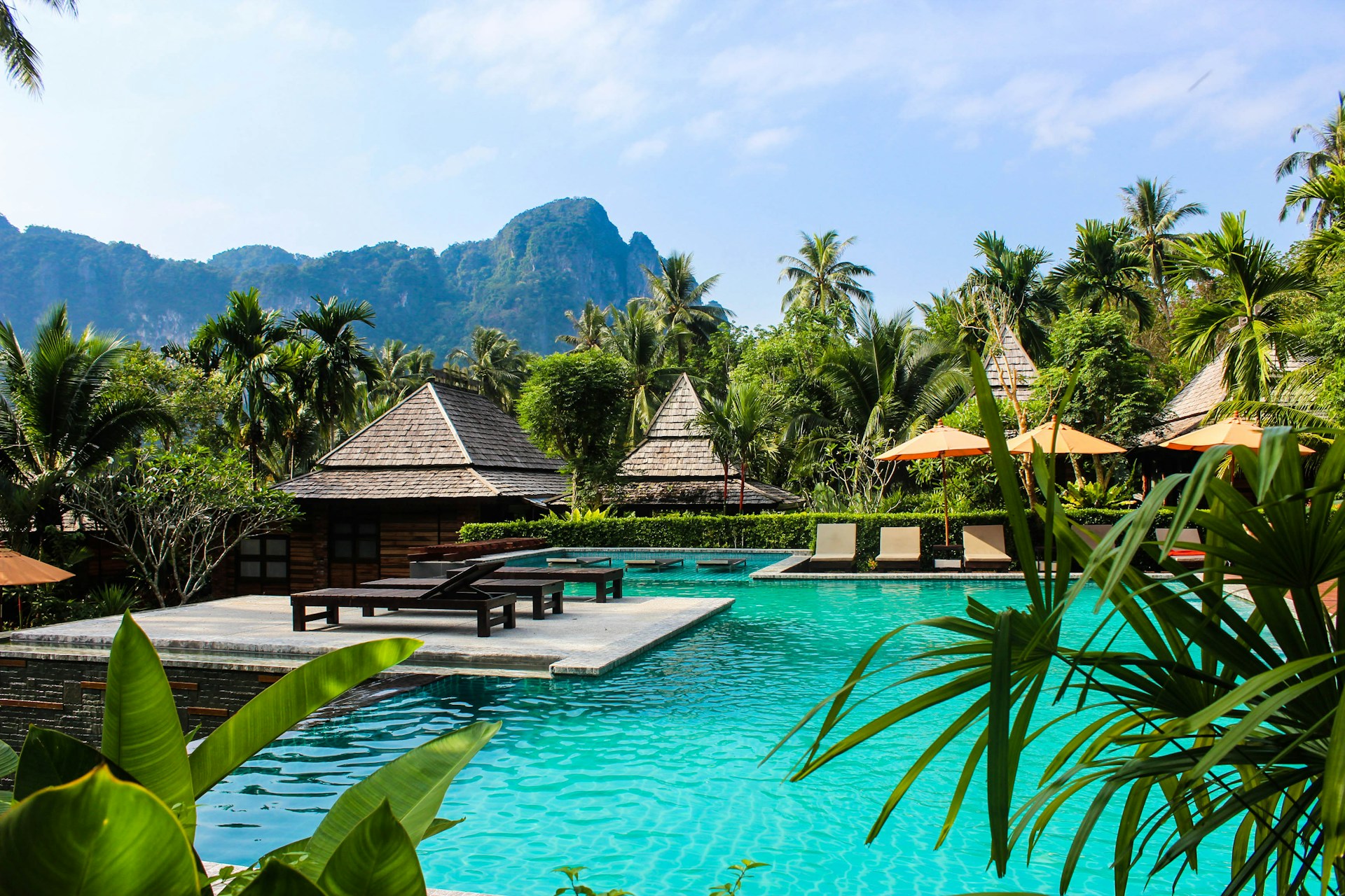 Thailand Itinerary for 7 Days: Bangkok, Phuket & Krabi Thailand Itinerary for 7 Days: Bangkok, Phuket & Krabi
